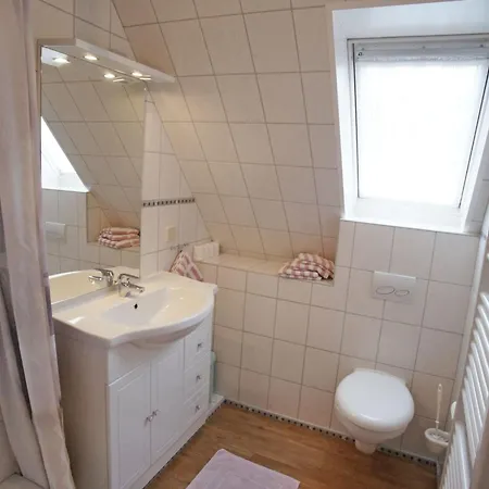 Silbermoewe By Interhome